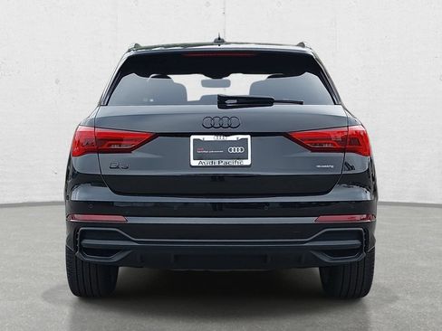 Certified 2025 Audi Q3 2.0T Premium w/ Convenience Package AWD/4WD image 6