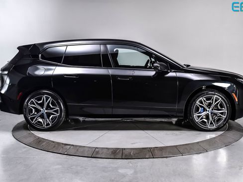 Used 2025 BMW iX xDrive50 w/ Sport Package AWD/4WD image 7