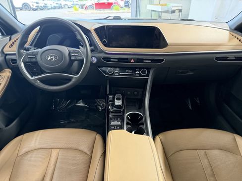 Used 2020 Hyundai Sonata Limited FWD image 11