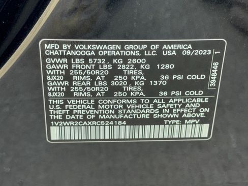 Used 2024 Volkswagen Atlas SE FWD image 32