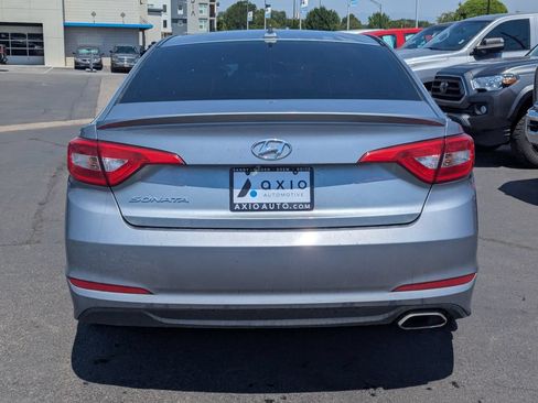 Used 2015 Hyundai Sonata SE w/ Option Group 09 FWD image 6