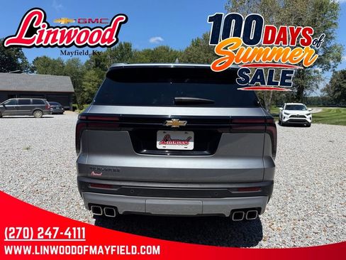 Used 2026 Chevrolet Traverse LT FWD image 6