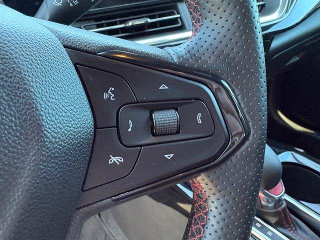 Used 2024 Chevrolet Trax RS FWD image 20
