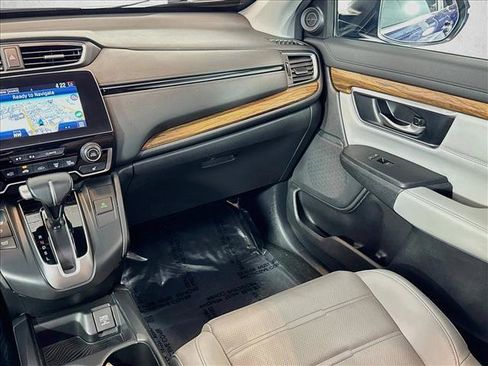 Used 2018 Honda CR-V Touring image 22