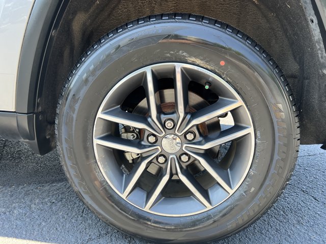 Used 2018 Jeep Grand Cherokee Limited AWD/4WD image 22
