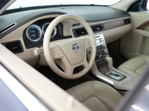 Used 2011 Volvo XC70 3.2 AWD/4WD image 5