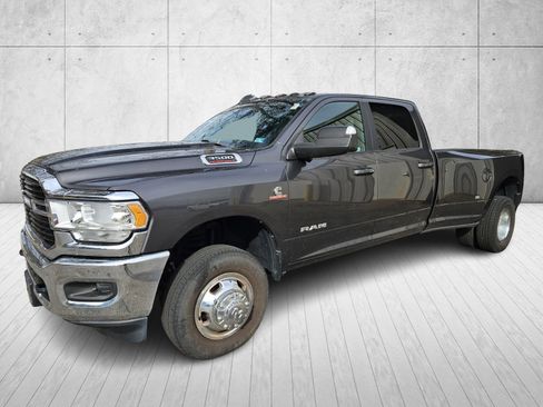 Used 2021 RAM 3500 Big Horn w/ Towing Technology Group B image 1