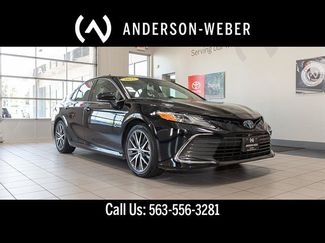 Used 2022 Toyota Camry XLE w/ Navigation Upgrade Package FWD video 1