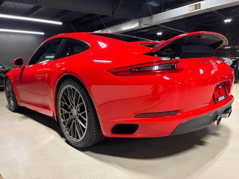 Used 2017 Porsche 911 Carrera S image 11