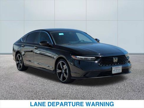 Certified 2025 Honda Accord Sport image 4