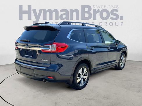 Used 2025 Subaru Ascent Premium AWD/4WD image 3