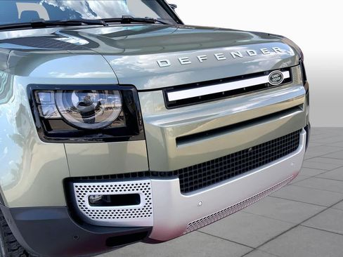 Used 2024 Land Rover Defender 110 S AWD/4WD image 32