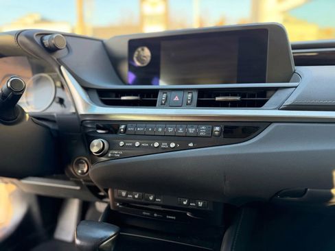 Used 2021 Lexus ES 350 w/ Premium Package image 35