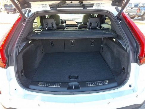 Used 2024 Cadillac XT4 Premium Luxury image 24