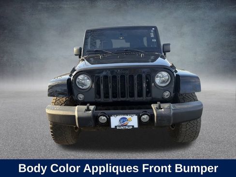 Used 2017 Jeep Wrangler Unlimited Sahara w/ Connectivity Group image 12