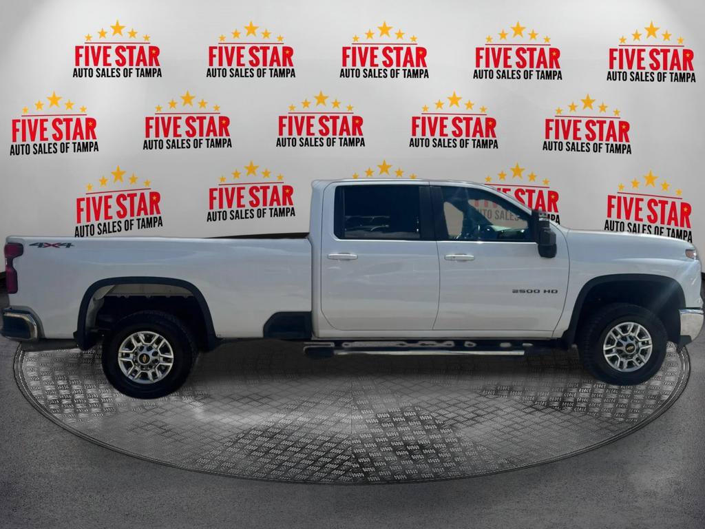 Used 2025 Chevrolet Silverado 2500 LT w/ Convenience Package AWD/4WD image 8