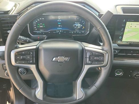 Used 2023 Chevrolet Silverado 1500 LT Trail Boss w/ Protection Package AWD/4WD image 12