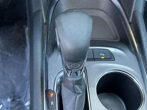 Used 2024 Chevrolet Malibu LT FWD image 23