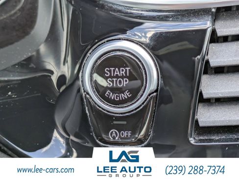 Used 2018 BMW 540i xDrive w/ Premium Package image 27