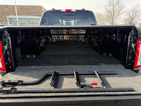 Used 2021 Ford F150 Lariat image 17