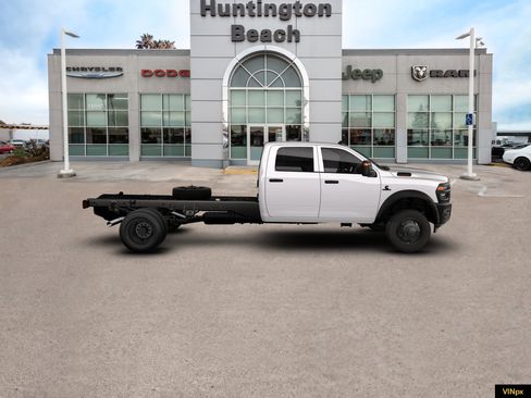 New 2026 RAM 5500 Tradesman image 9