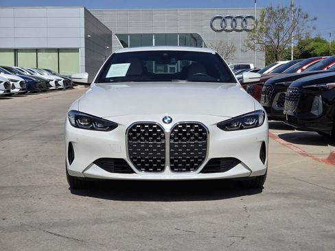 Used 2021 BMW 430i Coupe w/ Convenience Package image 4