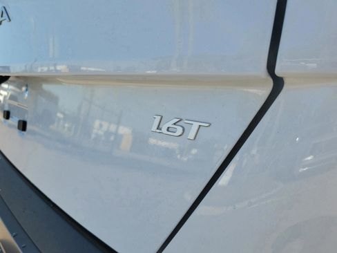 New 2026 Hyundai Kona SEL Premium image 10