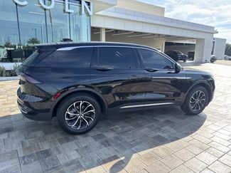 Certified 2025 Lincoln Nautilus Premier video 2