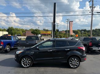 Used 2015 Ford Escape SE w/ SE Chrome Package image 1