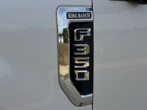 Used 2019 Ford F350 King Ranch w/ King Ranch Ultimate Package AWD/4WD image 10