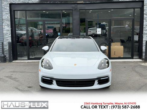 Used 2018 Porsche Panamera 4 AWD/4WD image 5