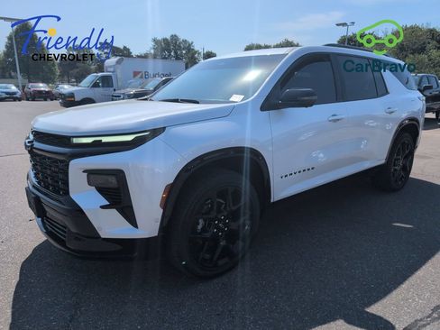 Used 2024 Chevrolet Traverse RS AWD/4WD image 1