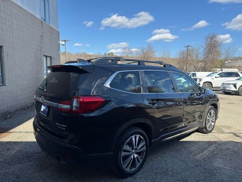 Used 2022 Subaru Ascent Limited w/ Technology Package AWD/4WD image 6