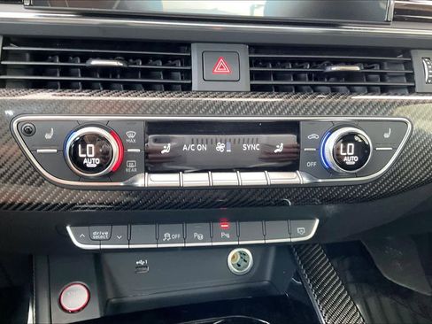 Used 2021 Audi RS 5 w/ Dynamic Package image 32