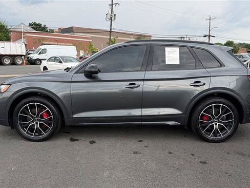 Used 2021 Audi SQ5 Prestige w/ Prestige Package AWD/4WD image 3