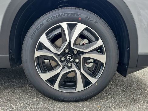 New 2026 MAZDA CX-5 Preferred AWD/4WD image 5