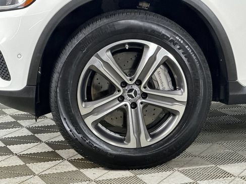 Certified 2022 Mercedes-Benz GLC 300 4MATIC image 33