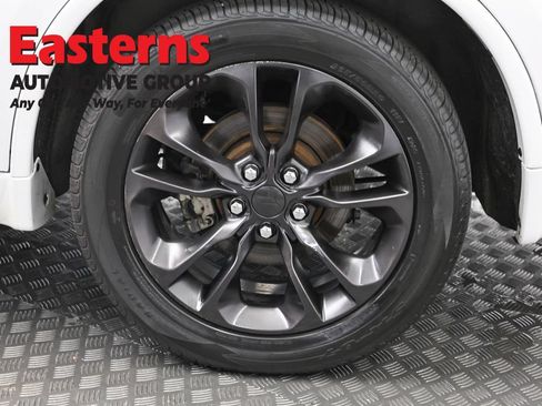 Used 2022 Dodge Durango R/T AWD/4WD image 36