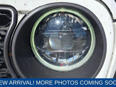 Used 2024 Jeep Gladiator Rubicon image 9