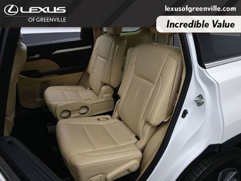 Used 2019 Toyota Highlander XLE image 25