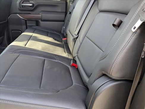 Used 2021 GMC Sierra 2500 SLT w/ SLT Preferred Package image 14