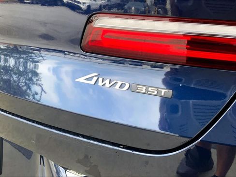 Used 2022 Genesis GV80 3.5T w/ Prestige Package 07 AWD/4WD image 10