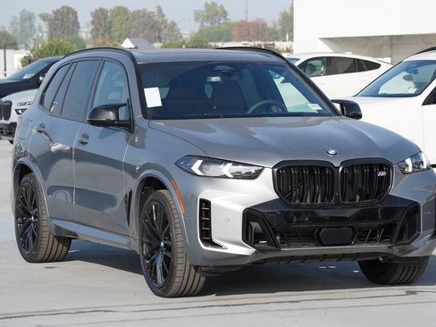 Used 2026 BMW X5 M60i w/ Executive Package AWD/4WD image 3