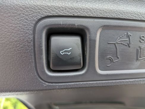 Used 2024 Ford Expedition Limited RWD image 35