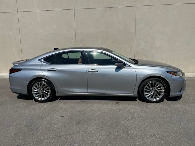 Used 2023 Lexus ES 350 w/ Accessory Package (Z1) FWD image 5