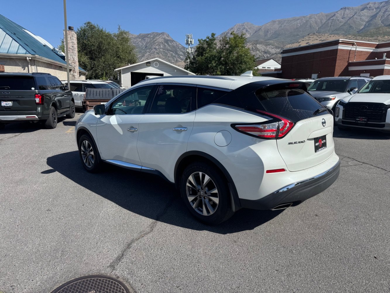 Used 2017 Nissan Murano SL AWD/4WD image 3