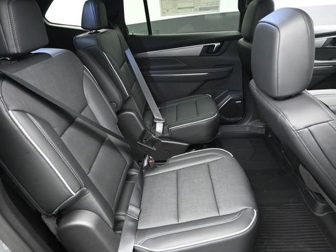 New 2026 Buick Enclave Preferred w/ Power Package image 10