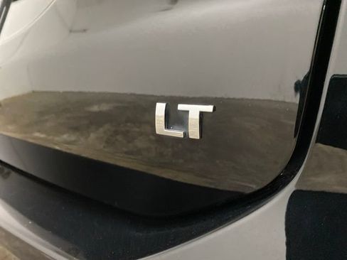 Used 2022 Chevrolet Equinox LT FWD image 92