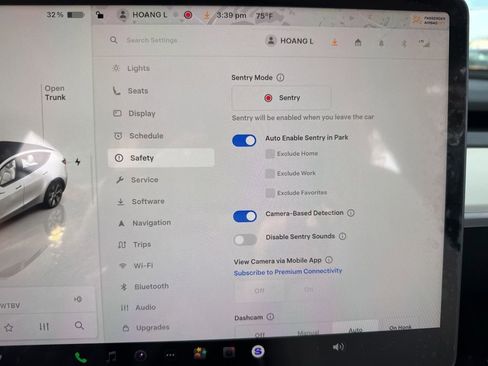 Used 2023 Tesla Model Y Long Range image 31
