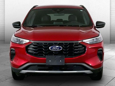Used 2025 Ford Escape ST-Line FWD image 2